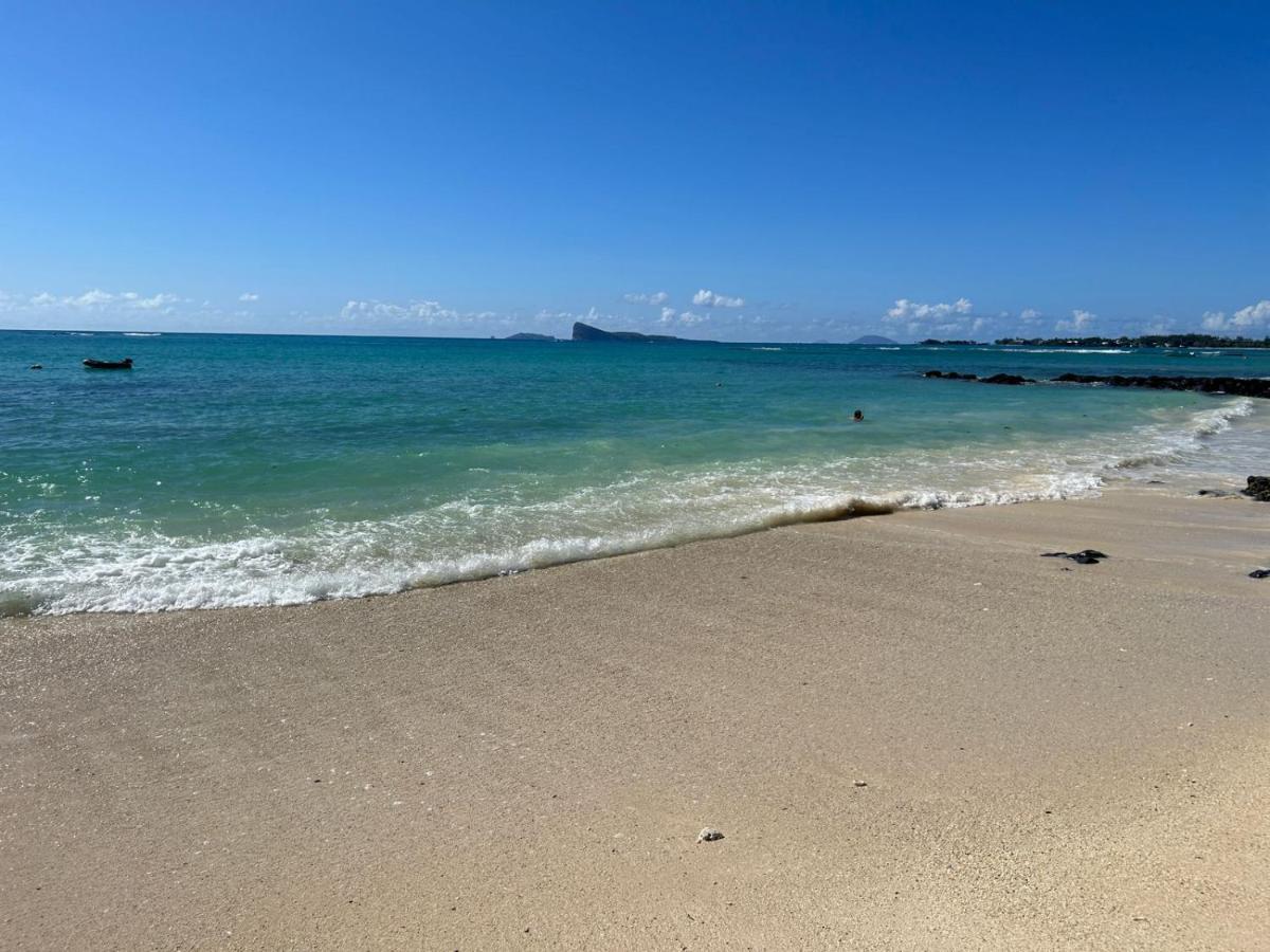 Villa Horizon By Dream Escapes, Beachfront Villa Pointe aux Canonniers Exterior foto